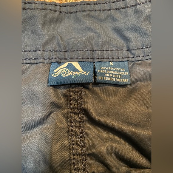 NWT Kanu Surf Women's Breeze Solid Stretch Boardshort Navy Size 6 - Picture 3 of 4